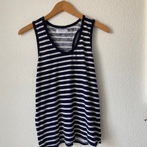 Everlane tank top